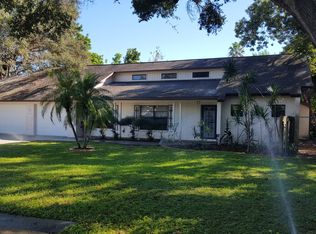 1655 Chaplene Ct, Dunedin, FL 34698