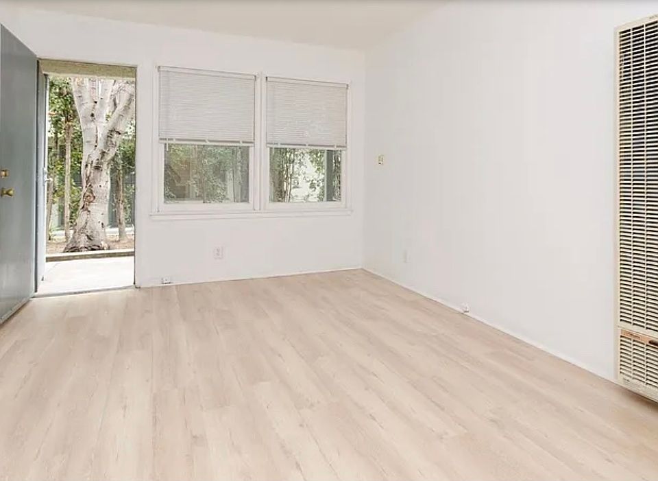 1st image of 1347 S Cochran Ave APT 5