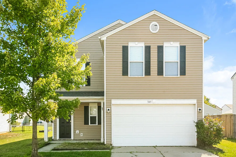 3 bed, 2.5 bath, 1792 sqft, $1,740 — Photo 1