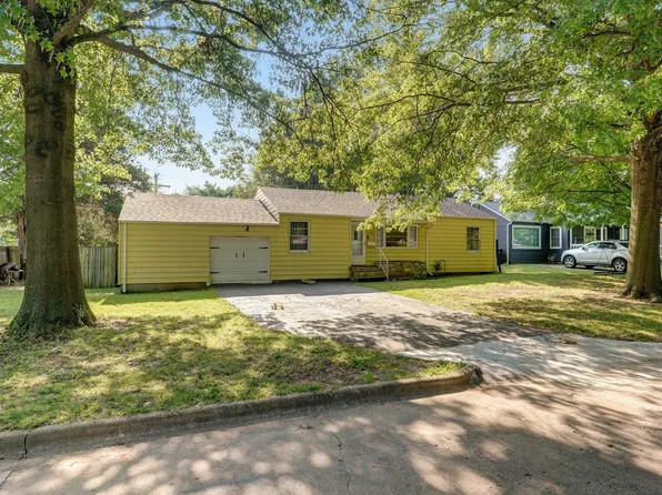 1536 S Pickwick Avenue, Springfield, MO 65804