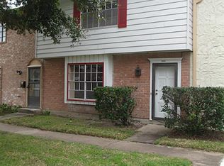 12441 Sharpview Dr, Houston, TX 77072