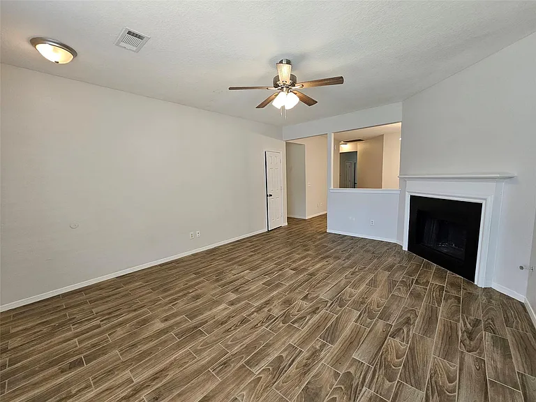 2919 Desert Oasis Ln — Photo 32