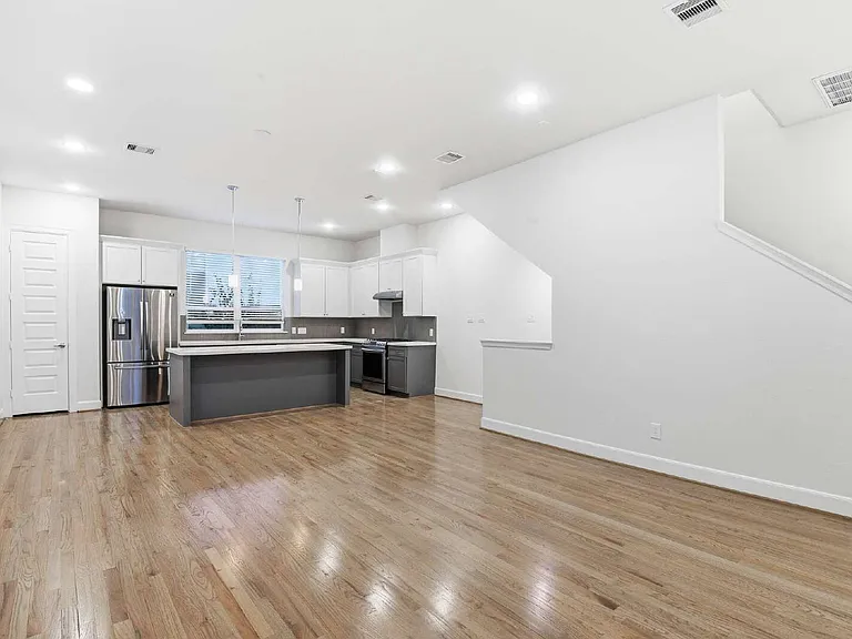 2733 Eado Edge Ct — Photo 16