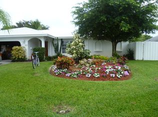 572 NW 11th Ave, Boca Raton, FL 33486