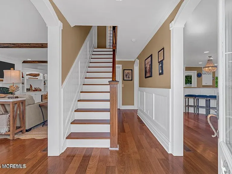 101 Neptune Pl — Photo 26