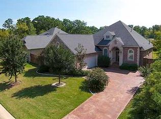 3214 Walnut Creek Ct, Bryan, TX 77807