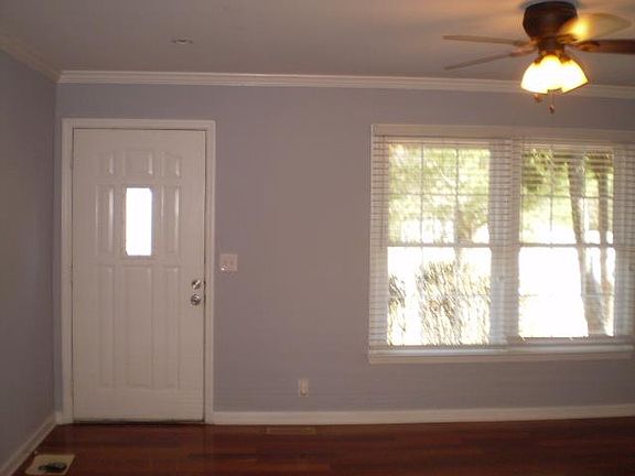 4th image of 419 Meadowview Dr