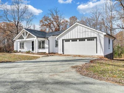 149 Windlass Rd, Moneta, VA, 24121