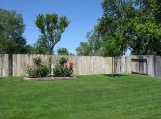 1950 Paris Ave, Redding, CA 96001