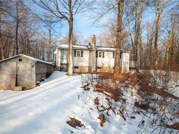 270 Warkes Rd, Pocono Lake, PA 18347