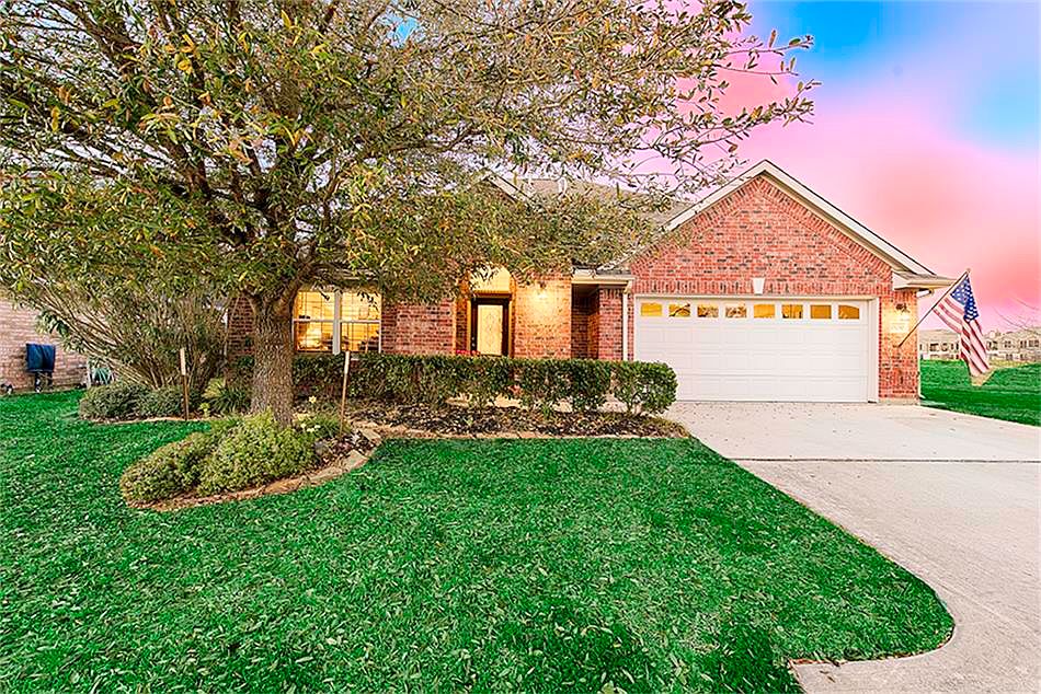 1st image of 15230 Scenic Woodland Dr