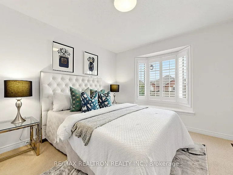 7 Military Ct — Photo 36