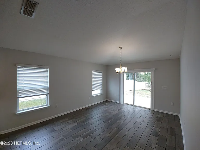 208 Midway Park Dr — Photo 15