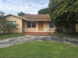 8131 SW 9th Ct, North Lauderdale, FL 33068