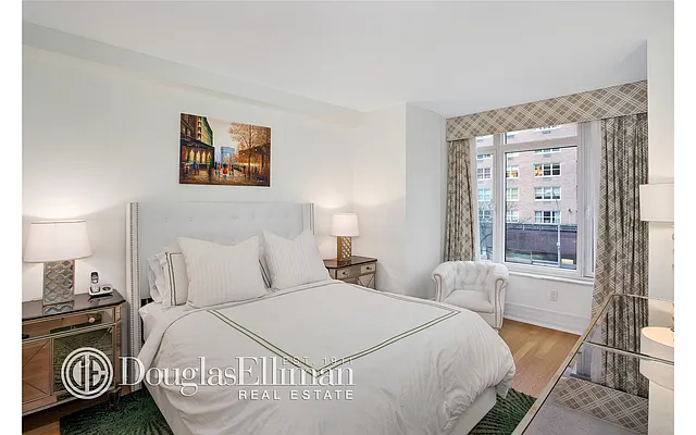 Rented by Douglas Elliman | media 18