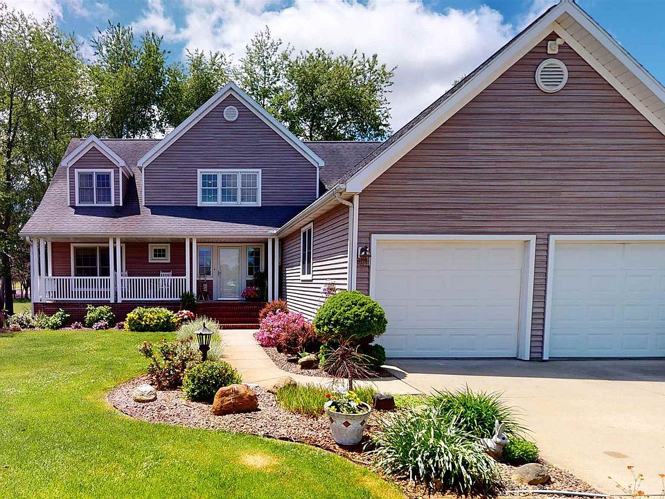1st image of 19306 Country Creek Cir