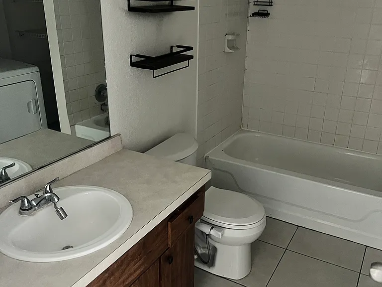 3344 Barnsdale Dr #A — Photo 4