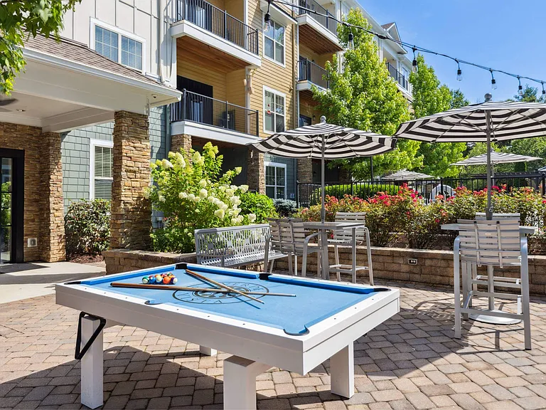 Verde Vista, Asheville, NC, Outdoor Games