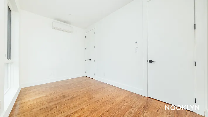 Rented by Nooklyn NYC LLC | media 31