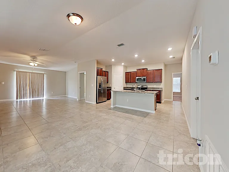 1724 Broad Winged Hawk Dr — Photo 29