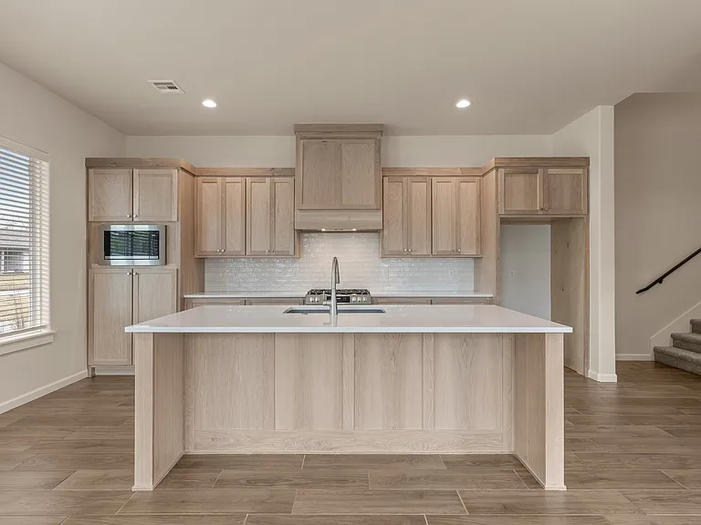 624 N Cedar Ave — Photo 10