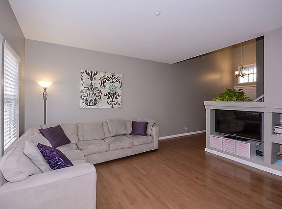 4th image of 6064 Canterbury Ln #7-3