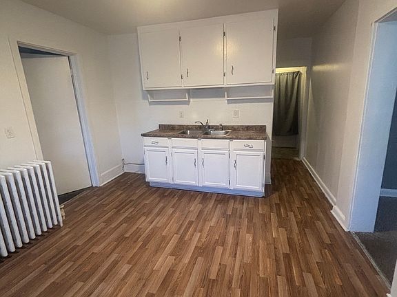 3rd image of 2115 W 95th St #1