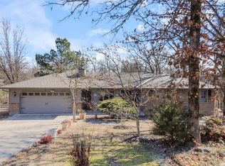 9 Farnham Dr, Bella Vista, AR 72714