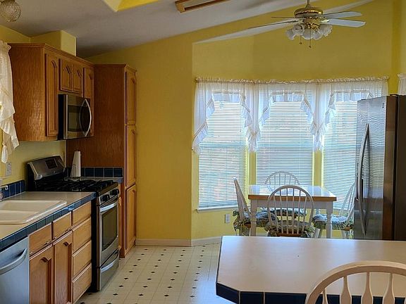 2nd image of 1220 Tasman Dr Space 494