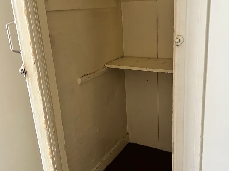 124 Essex St #2 — Photo 8