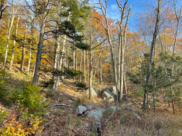 22 Forest Ln, Gloucester, MA 01930