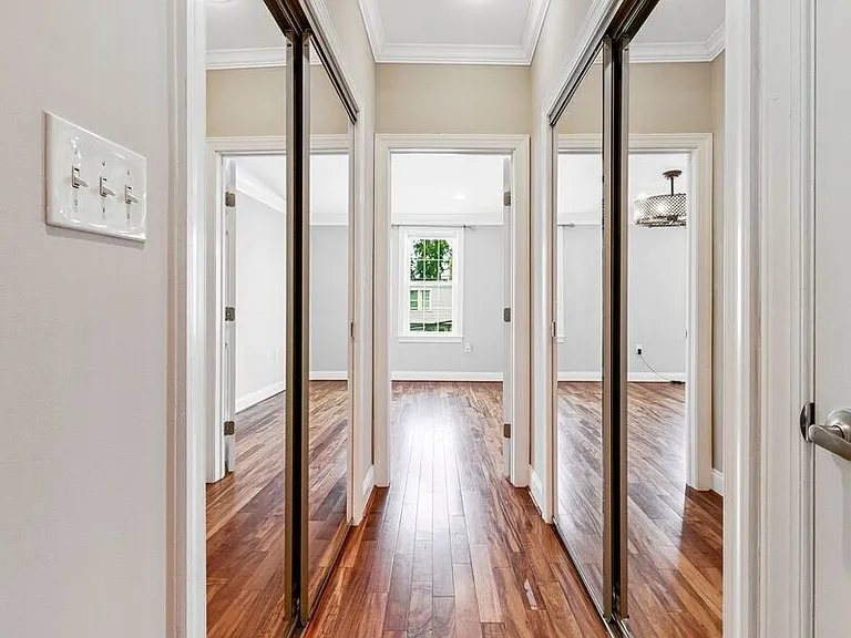 919 Decatur St NW — Photo 1