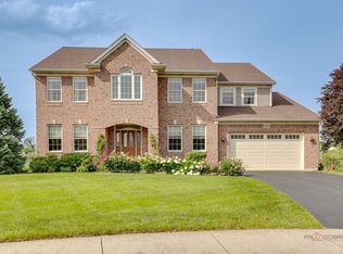 2280 Clearbrook Ct, Wauconda, IL 60084