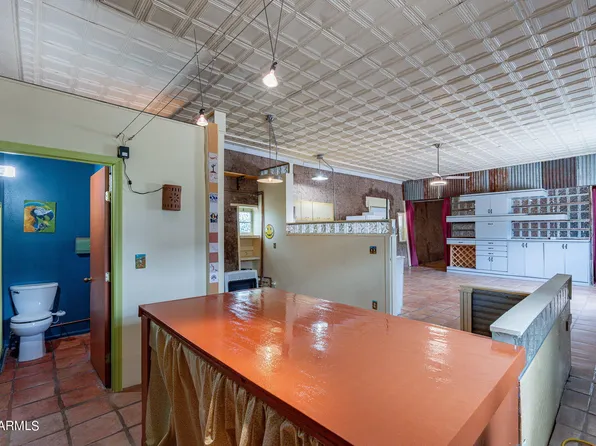 98 N PINAL Avenue, Superior, AZ 85173