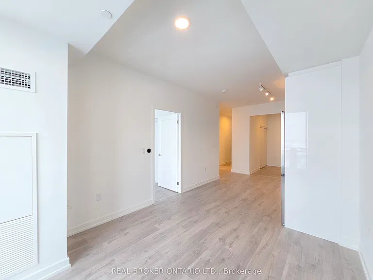 9763 Markham Rd — Photo 5