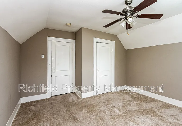 1723 Laurel St — Photo 21