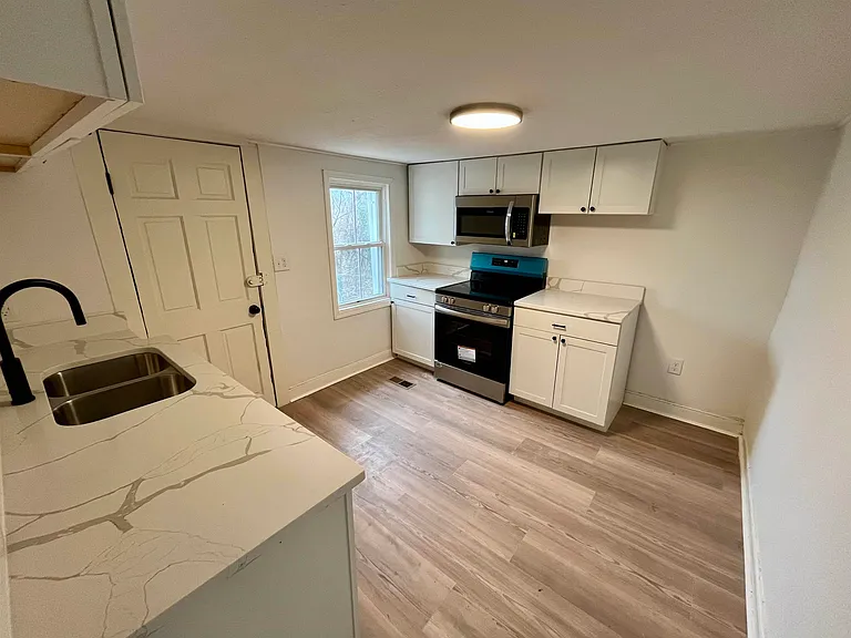 500 Ridge St #A — Photo 10