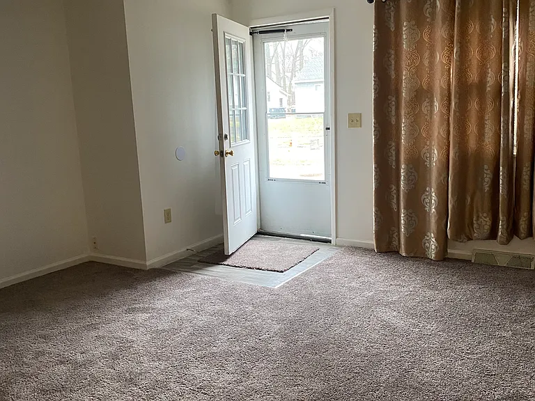614 & 616 Grifton Ave #616 — Photo 9