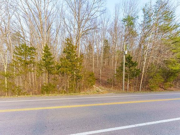 4th image of 27 Douglas Dam Rd