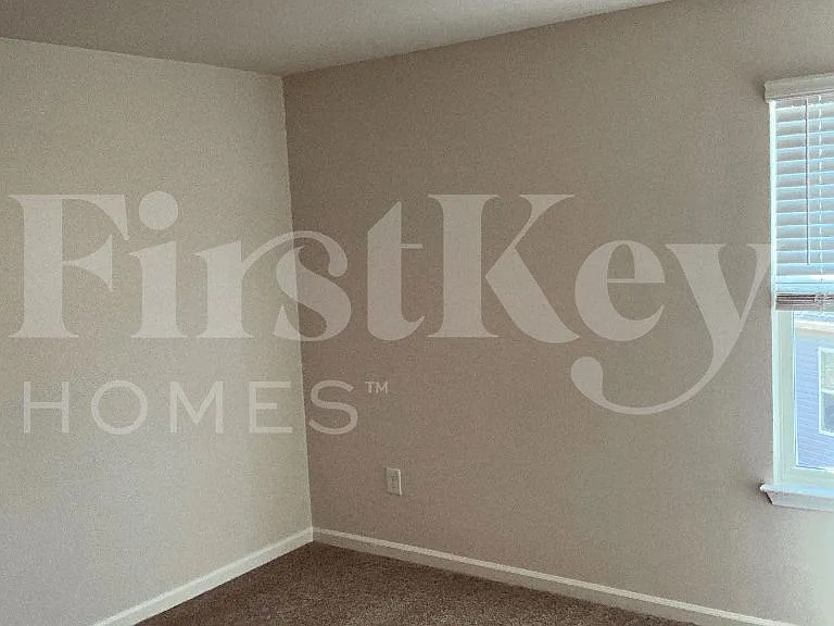 1203 Mission Hill Ln — Photo 7