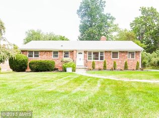 118 Woodberry Rd NE, Leesburg, VA 20176