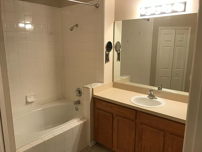 6486 Merrick Landing Blvd — Photo 10