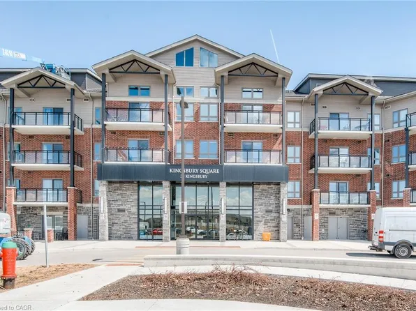 35 Kingsbury Sq #327, Guelph, ON N1L 0J4