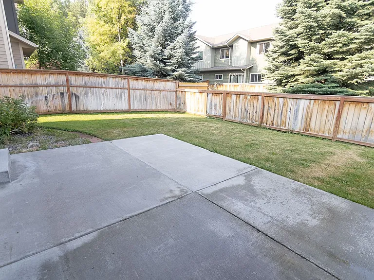 2233 Buckrake Ave — Photo 23