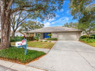 824 Village Way, Palm Harbor, FL 34683