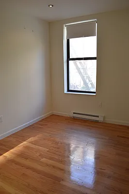 Rented by CoSo Apartments | media 46