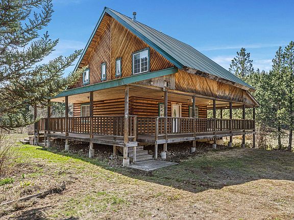 3rd image of 3019 Pierre Lake Rd