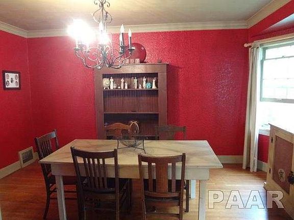 5th image of 112 E Virginia Ave