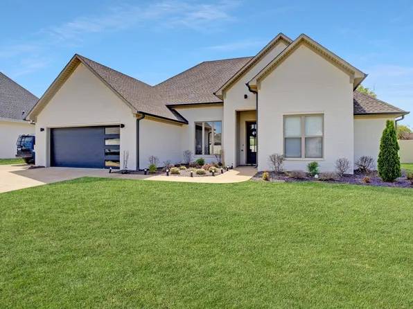 245 Saddlebrook Dr, Medina, TN 38355