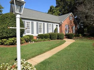 13215 Saddletree Ct, Matthews, NC 28105